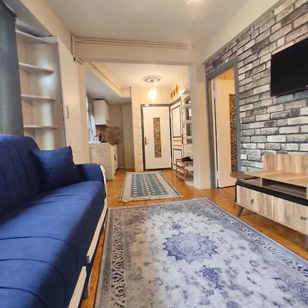 Stone House Apartment